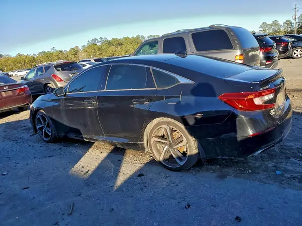 1HGCV1F37JA142624 2018 HONDA ACCORD - Image 2