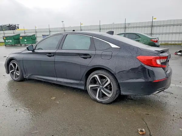1HGCV1F37JA145698 2018 HONDA ACCORD - Image 2