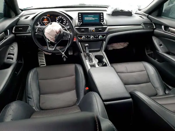 1HGCV1F37JA145698 2018 HONDA ACCORD - Image 8