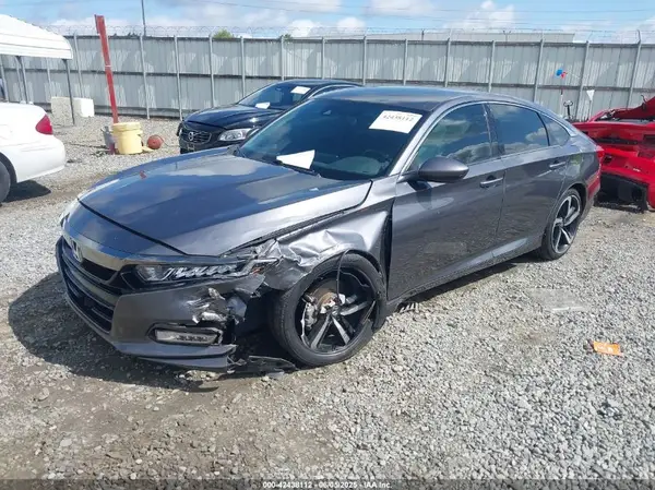 1HGCV1F37JA145958 2018 HONDA ACCORD - Image 2