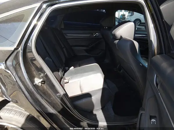 1HGCV1F37JA148715 2018 HONDA ACCORD - Image 8