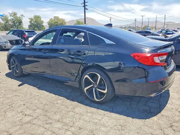 1HGCV1F37JA149010 2018 HONDA ACCORD - Image 2