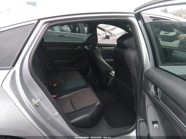 1HGCV1F37JA150268 2018 HONDA ACCORD - Image 8