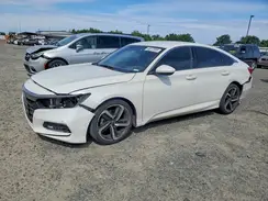 1HGCV1F37JA157110 2018 HONDA ACCORD