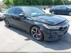 1HGCV1F37JA158516 2018 HONDA ACCORD