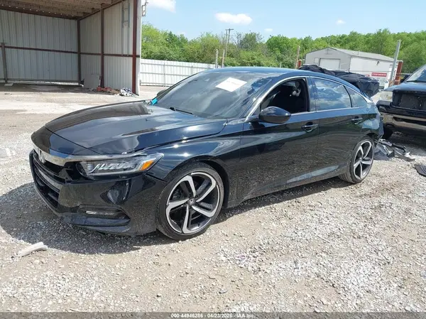 1HGCV1F37JA159892 2018 HONDA ACCORD - Image 2