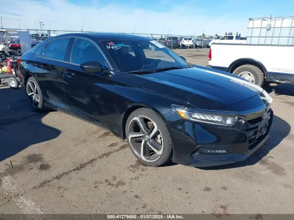 1HGCV1F37JA160878 2018 HONDA ACCORD - Image 1