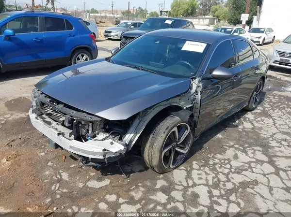 1HGCV1F37JA161786 2018 HONDA ACCORD - Image 2
