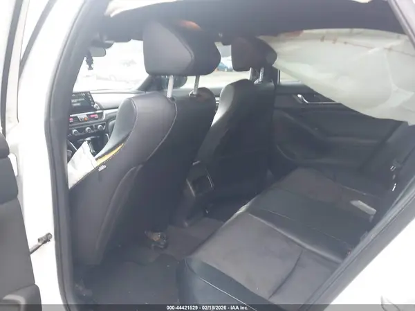 1HGCV1F37JA167815 2018 HONDA ACCORD - Image 8