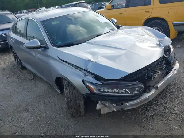 1HGCV1F37JA170472 2018 HONDA ACCORD - Image 1