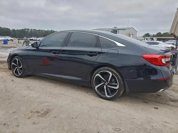 1HGCV1F37JA180144 2018 HONDA ACCORD - Image 2