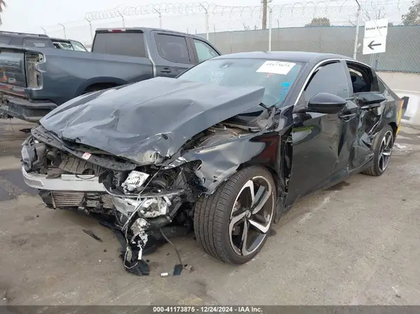 1HGCV1F37JA184002 2018 HONDA ACCORD - Image 2