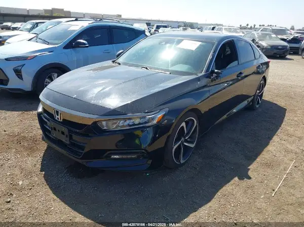 1HGCV1F37JA191757 2018 HONDA ACCORD - Image 2