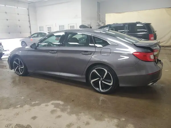 1HGCV1F37JA210002 2018 HONDA ACCORD - Image 2