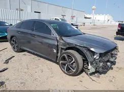 1HGCV1F37JA212137 2018 HONDA ACCORD