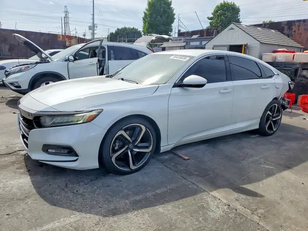 1HGCV1F37JA213854 2018 HONDA ACCORD - Image 1