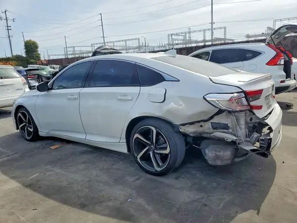 1HGCV1F37JA213854 2018 HONDA ACCORD - Image 2