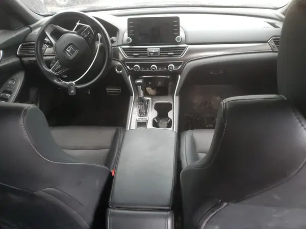 1HGCV1F37JA218763 2018 HONDA ACCORD - Image 8