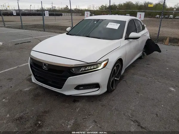 1HGCV1F37JA219329 2018 HONDA ACCORD - Image 2