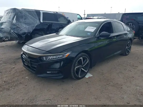 1HGCV1F37JA225275 2018 HONDA ACCORD - Image 2
