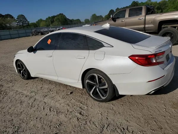 1HGCV1F37JA226930 2018 HONDA ACCORD - Image 2