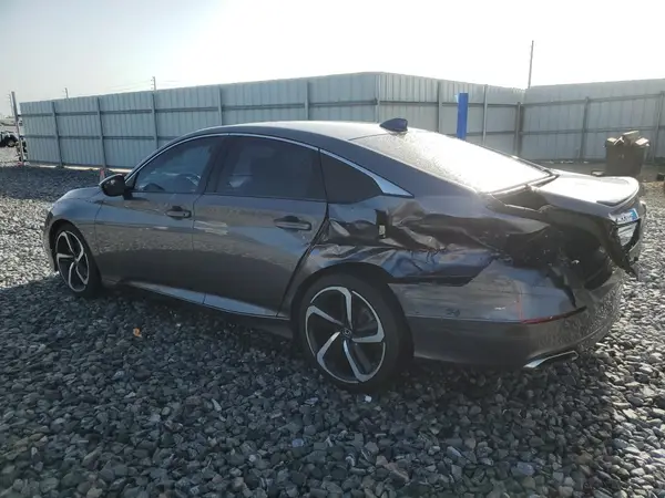 1HGCV1F37JA228418 2018 HONDA ACCORD - Image 2