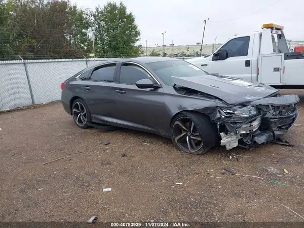 1HGCV1F37JA228855 2018 HONDA ACCORD - Image 1