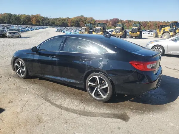 1HGCV1F37JA232470 2018 HONDA ACCORD - Image 2