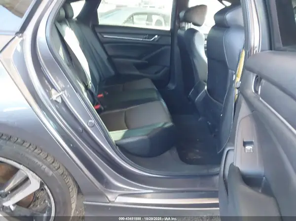 1HGCV1F37JA234915 2018 HONDA ACCORD - Image 8