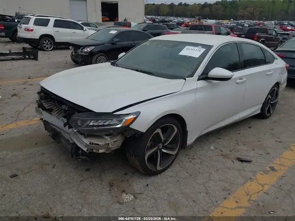 1HGCV1F37JA236020 2018 HONDA ACCORD - Image 2