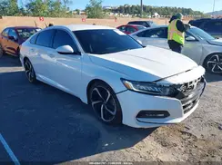 1HGCV1F37JA237135 2018 HONDA ACCORD