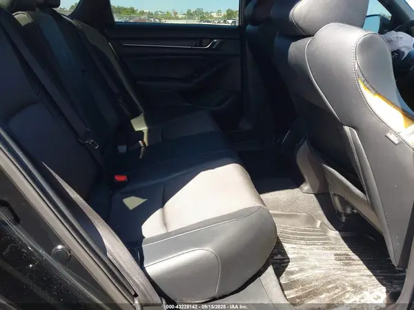1HGCV1F37JA242805 2018 HONDA ACCORD - Image 8