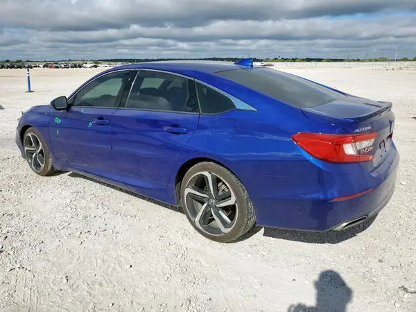 1HGCV1F37JA246174 2018 HONDA ACCORD - Image 2