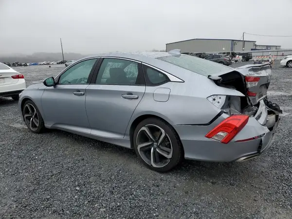 1HGCV1F37JA256297 2018 HONDA ACCORD - Image 2