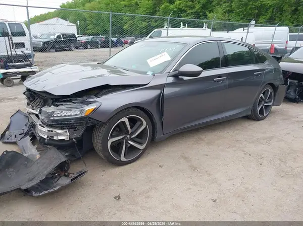 1HGCV1F37JA259409 2018 HONDA ACCORD - Image 2
