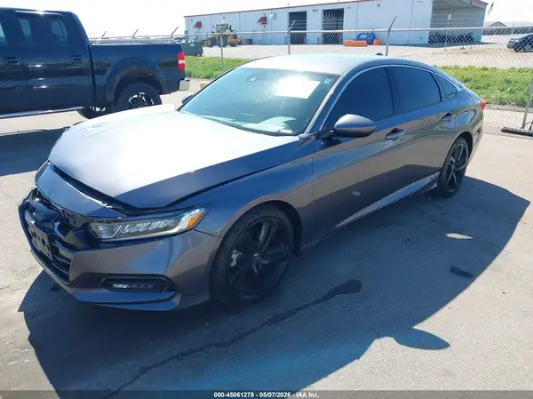 1HGCV1F37JA259538 2018 HONDA ACCORD - Image 2