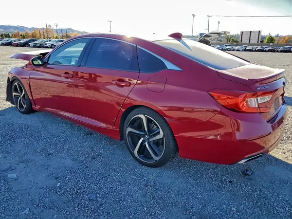 1HGCV1F37JA261290 2018 HONDA ACCORD - Image 2