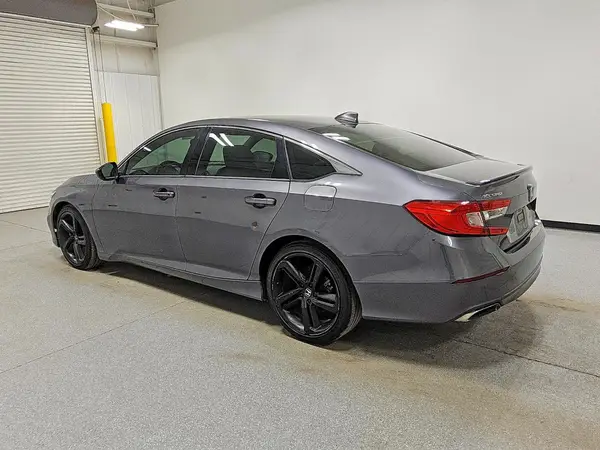 1HGCV1F37JA263668 2018 HONDA ACCORD - Image 2