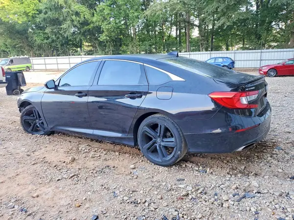 1HGCV1F37JA269065 2018 HONDA ACCORD - Image 2