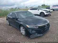 1HGCV1F37JA800569 2018 HONDA ACCORD