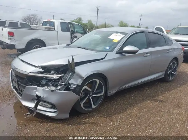 1HGCV1F37KA004535 2019 HONDA ACCORD - Image 2