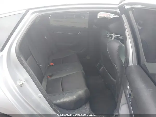 1HGCV1F37KA004535 2019 HONDA ACCORD - Image 8