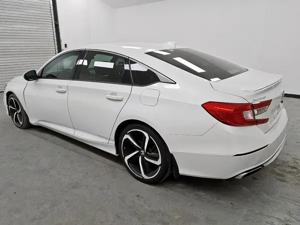 1HGCV1F37KA010786 2019 HONDA ACCORD - Image 2