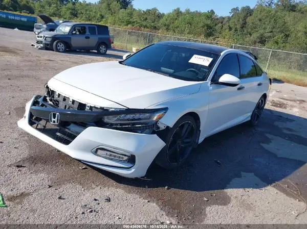 1HGCV1F37KA058630 2019 HONDA ACCORD - Image 2