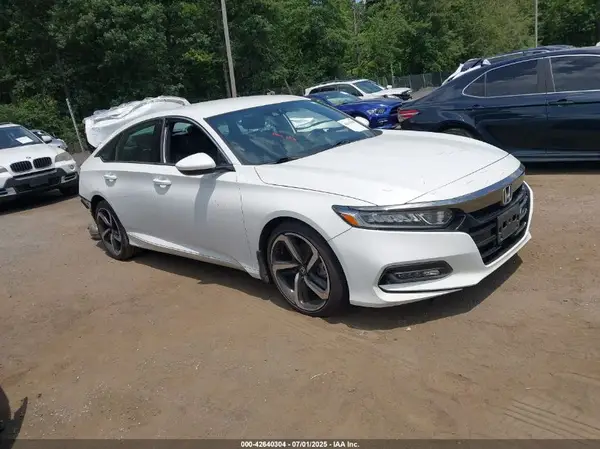 1HGCV1F37KA134167 2019 HONDA ACCORD - Image 1