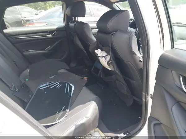 1HGCV1F37KA134167 2019 HONDA ACCORD - Image 8
