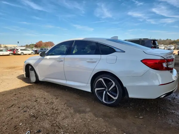 1HGCV1F37KA134685 2019 HONDA ACCORD - Image 2