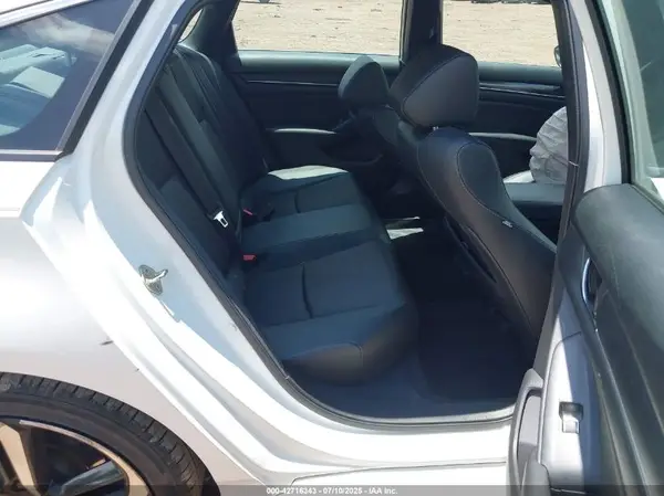 1HGCV1F37KA134718 2019 HONDA ACCORD - Image 8