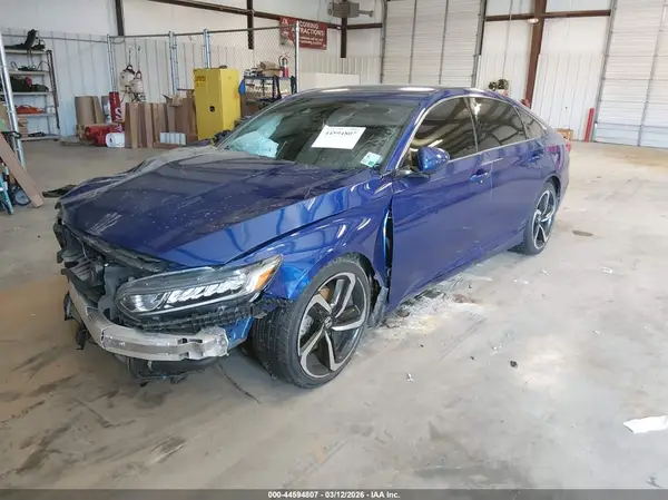 1HGCV1F37KA138297 2019 HONDA ACCORD - Image 2