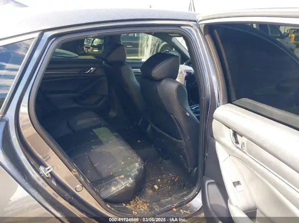 1HGCV1F37KA148067 2019 HONDA ACCORD - Image 8